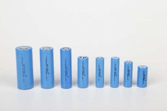 18650 3.7V batterie au lithium-ion solaire rechargeable Lifepo4 cellules de batterie à cycle profond