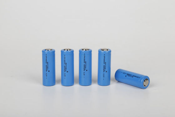 22430 Piles au lithium à haute température Piles rechargeables au lithium à ion 3,7 volts