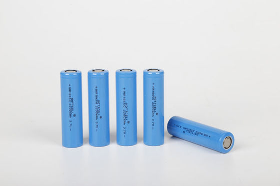 IEC62133 Cylindre Li-ion batterie au lithium à haute température 18650 3.7v 2600mah