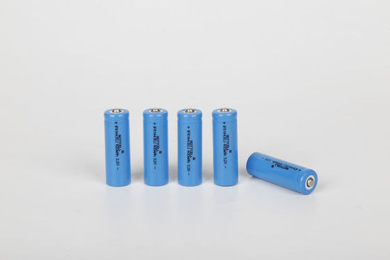 26650 3.2V LiFePO4 Piles à décharge élevée Cellules 3300mAh Pour la lumière solaire